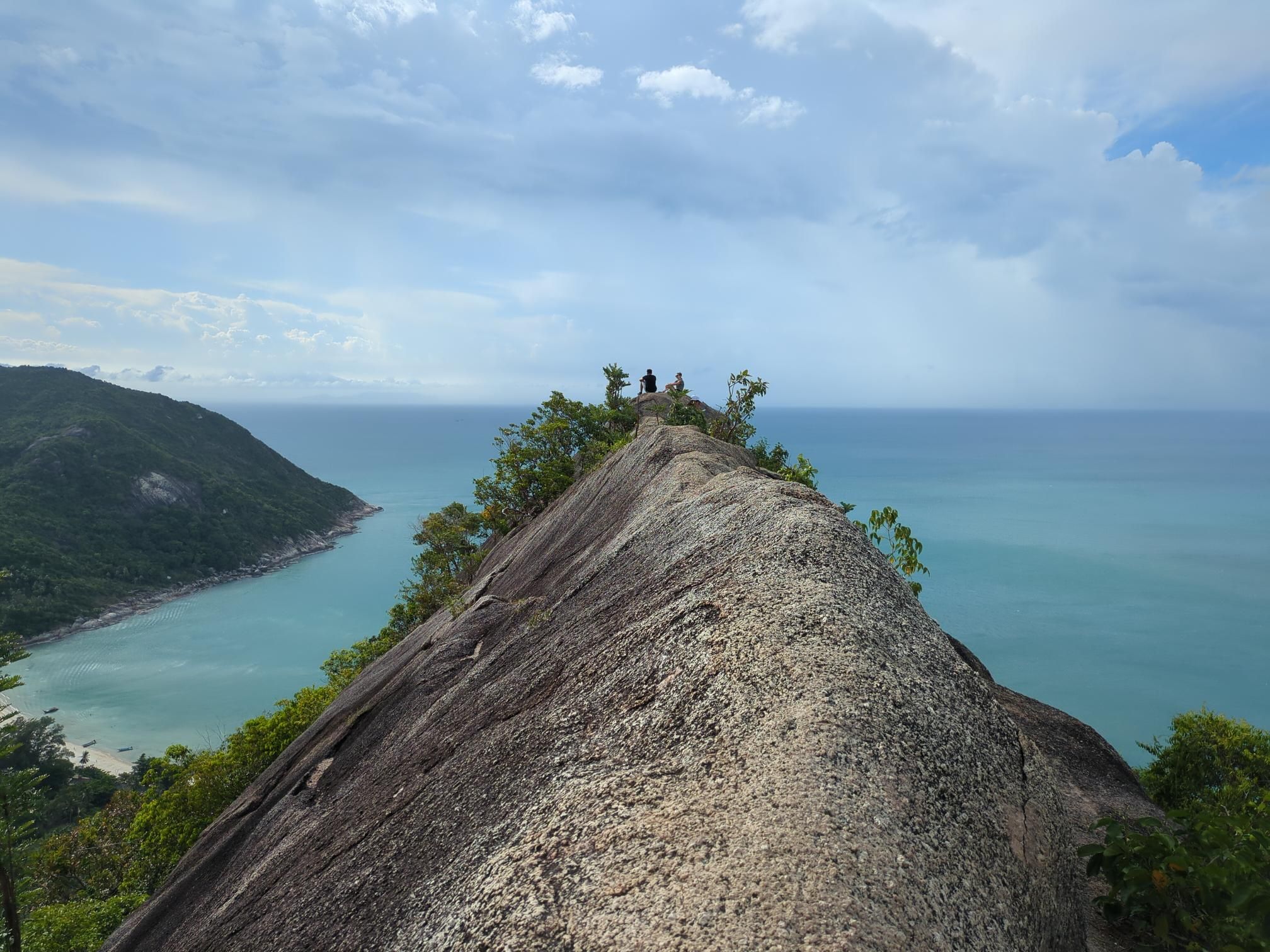 Bottle Beach Viewpoint Trek