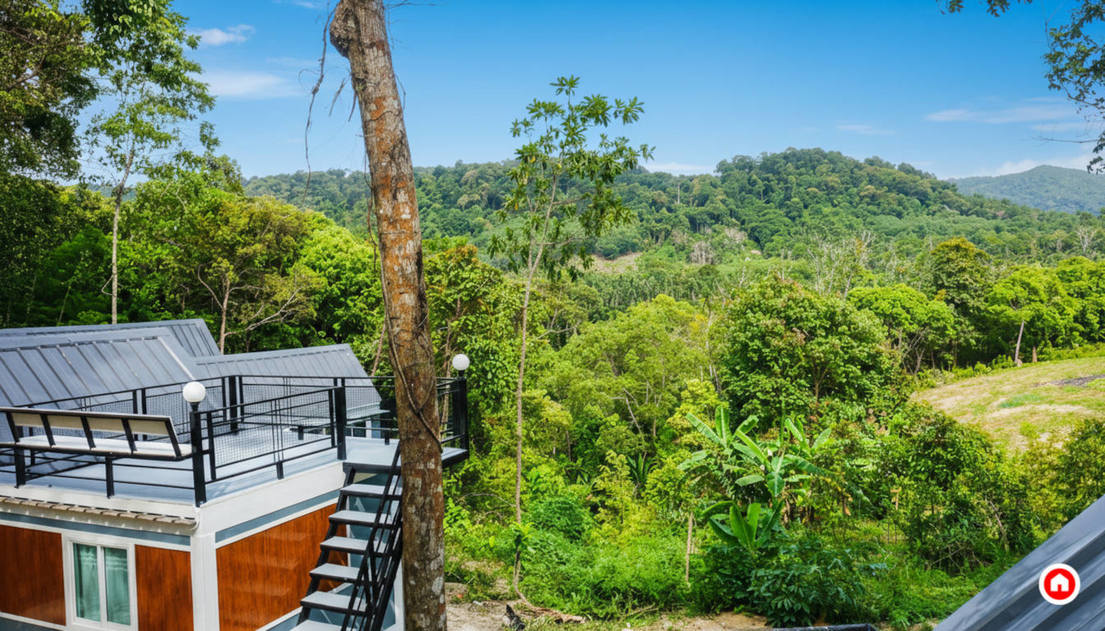 Panoramic jungle view from The Rendezvous Phangan