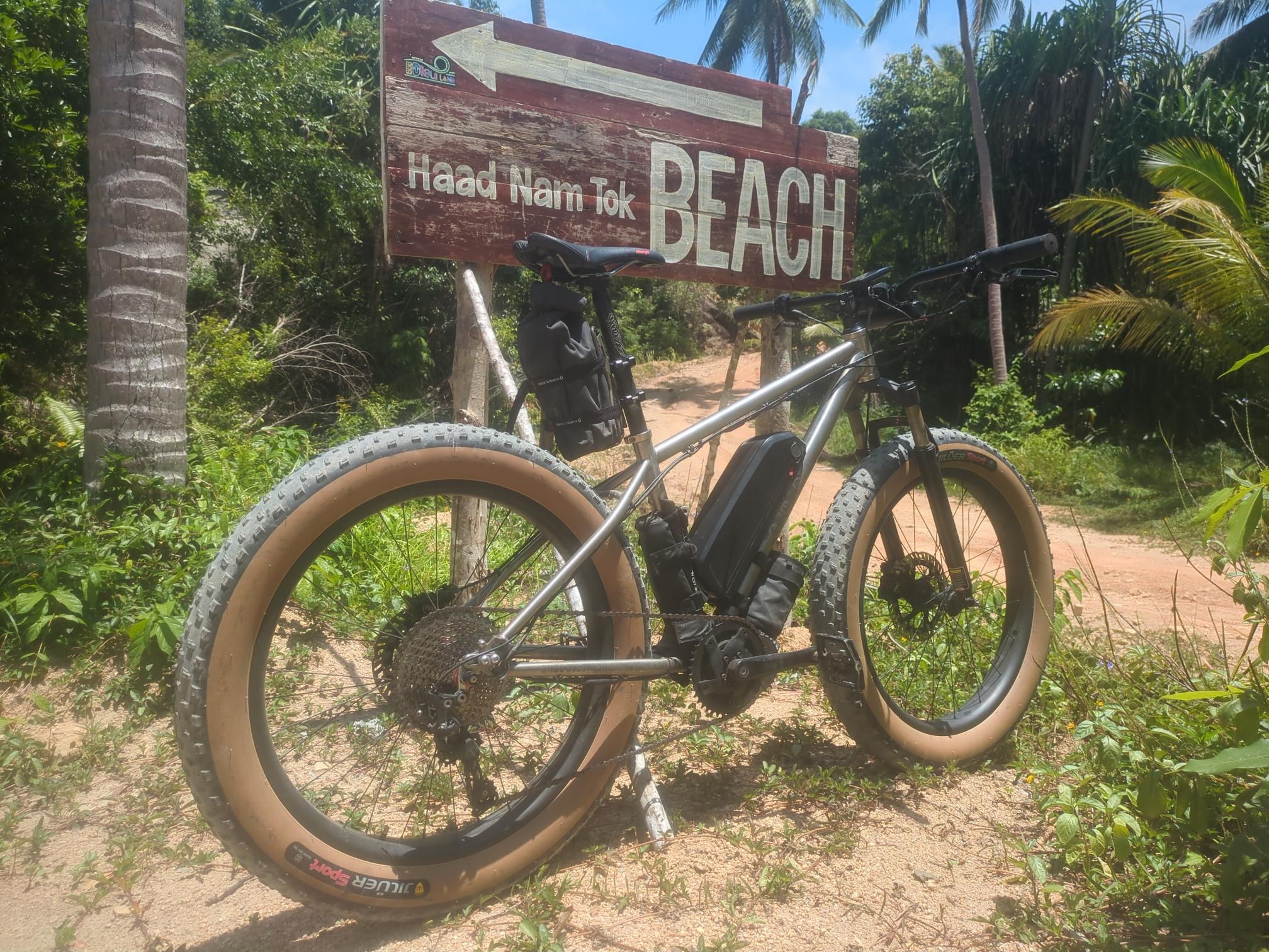 Waterfall Beach trailhead sign
